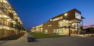 匹泽学院 Pitzer College